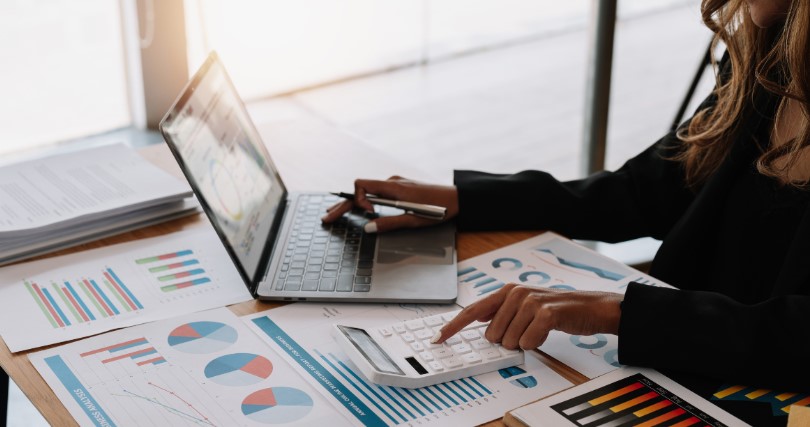 Monthly Reporting Bookkeeping
