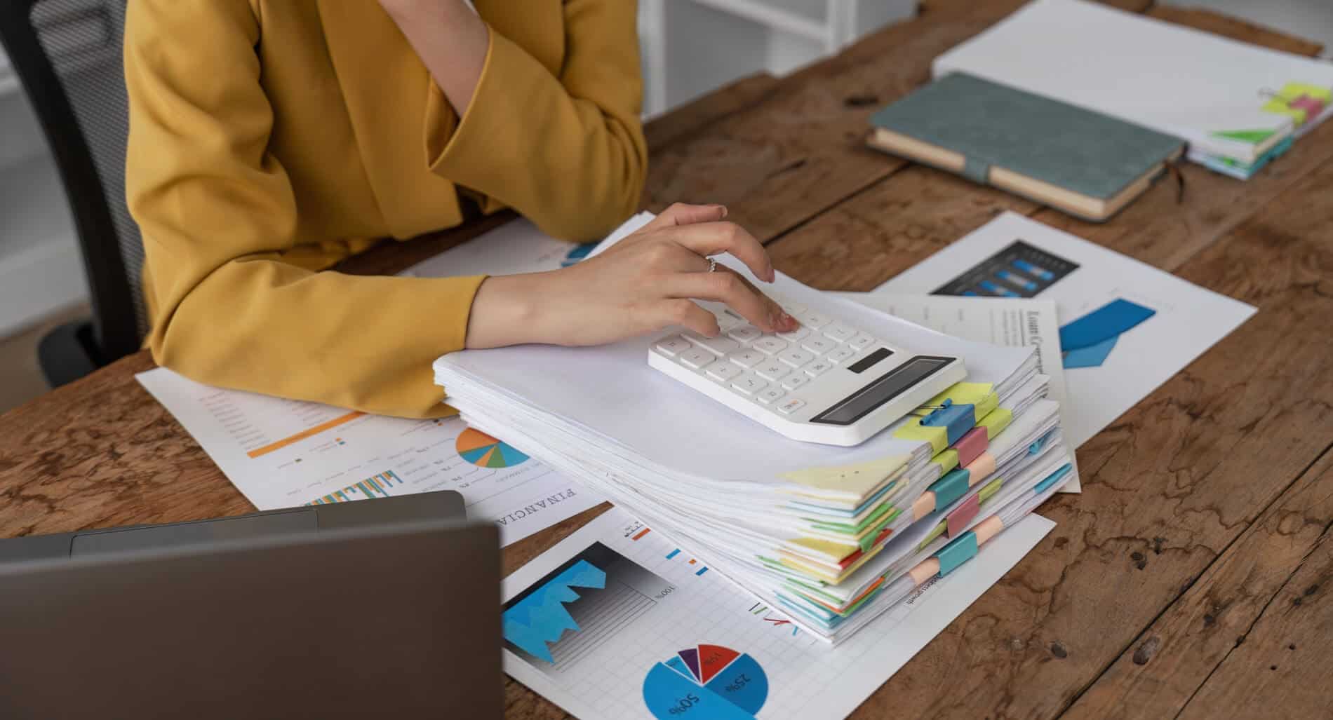 Year-end bookkeeping cleanup and catch-up for small businesses